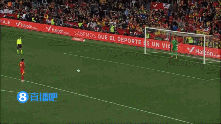 ?库库雷利亚：心想亚马尔点球肯定能进，结果没想到罚的那么烂